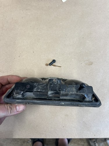 2008 Honda Rancher 420 4x4 EFI Tail Light Brake Light Damaged Mount Post B673 - Picture 4 of 6