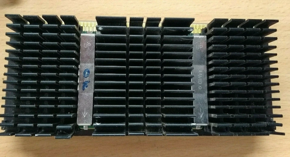 Vintage Intel PB 677299-001 Processor Board Card Pentium 2 Processor + Heatsink - Image 2 of 4