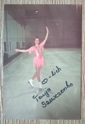 11907 Tanja Szewczenko Eiskunstlauf Foto original signiert - Bild 1 von 2