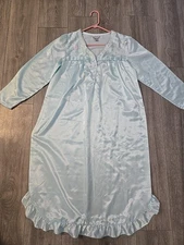 Vintage Kathryn Silky Nightgown S Icy Blue Floral Lace V-Neck Ruffle HemCottage