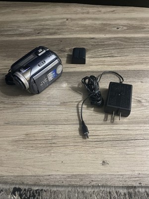 JVC Everio GZ-MG27U 30GB HDD Digital Video Camcorder w/ Charger