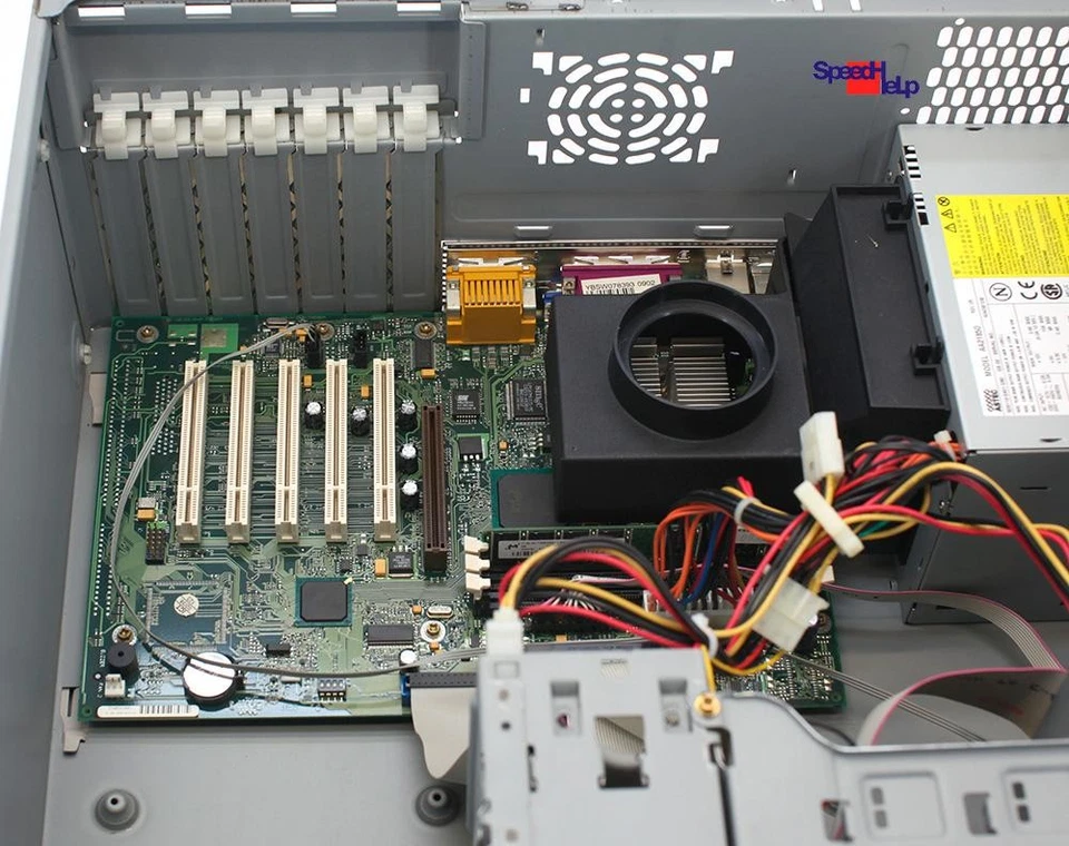 PC Computer Fujitsu Siemens Scenic L I815E D1218 Pentium 3 III Windows 98 - Image 4 of 4