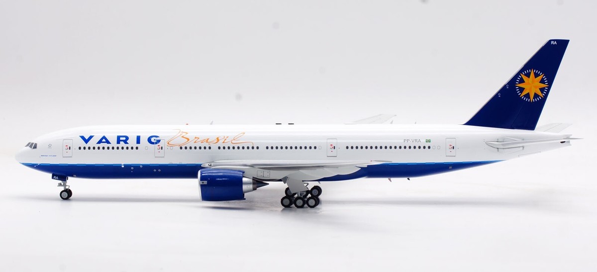 嵐ジェット BOEING 777-200 scale 1:200 777-200 1:200 Display