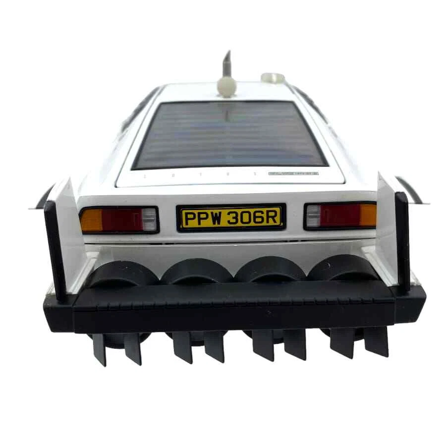 Modellino Auto AutoArt 1/18 Lotus Esprit type 79 'The spy who loved me' 007 - Immagine 4 di 4