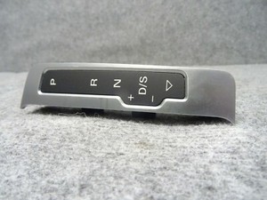 Anzeigeeinheit Audi A4 8K RHD Facelift Automat Anzeige Gear Display 8R2713463