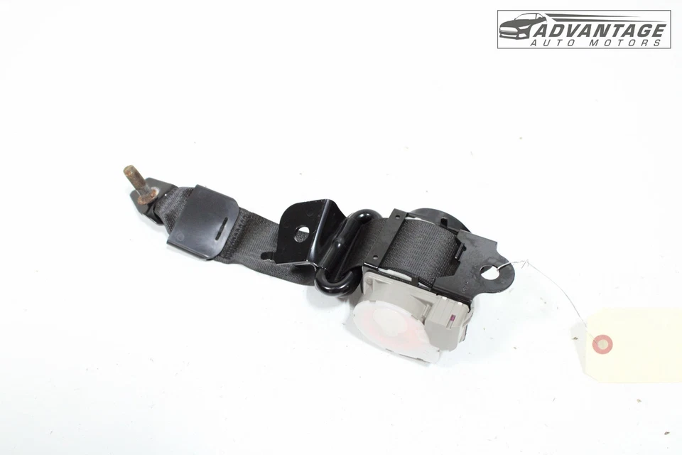 Chevrolet Malibu 2020-2025 trasero segunda fila lado izquierdo cinturón tensor OEM Foto 3 de 4