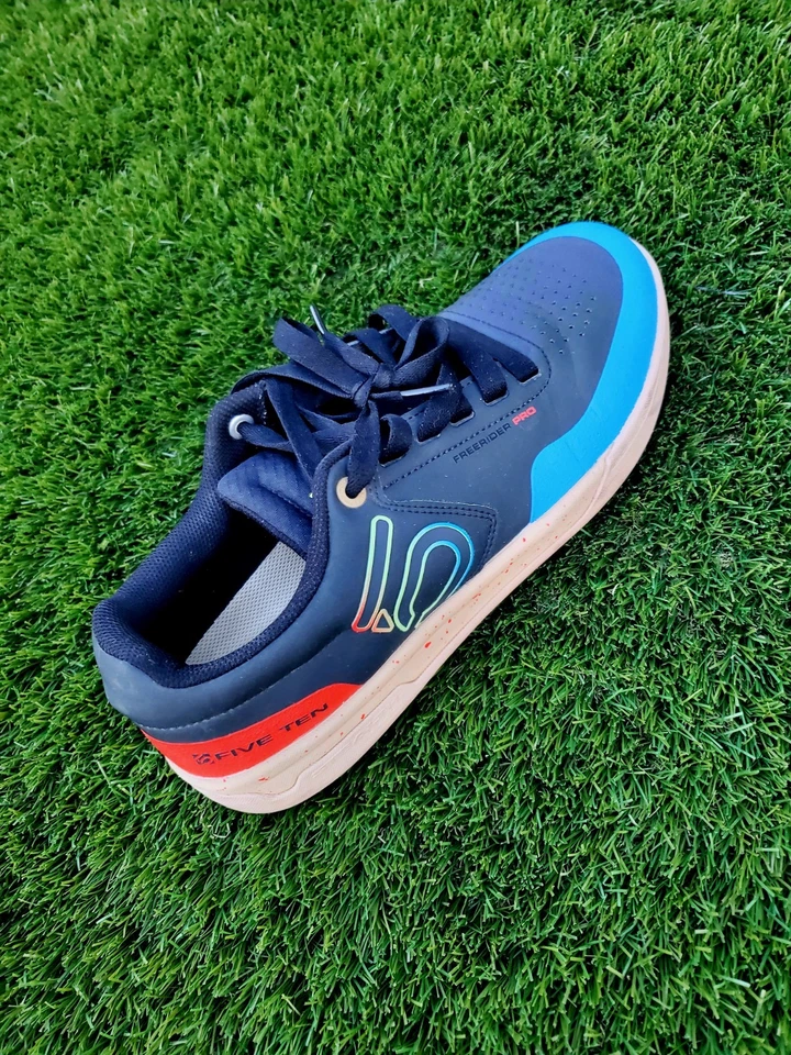 Five Ten Freerider Pro Talla 10 Usado Una Vez Excelente Estado Foto 2 de 4