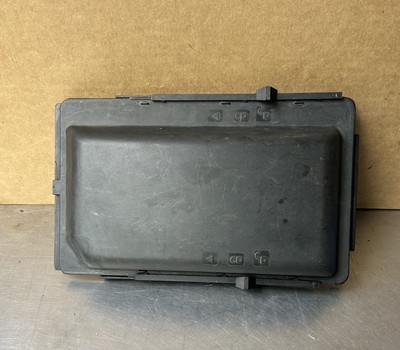  2000 - 2006 Mercedes S Class W220 Fuse Relay Box Cover Panel Left  Front
