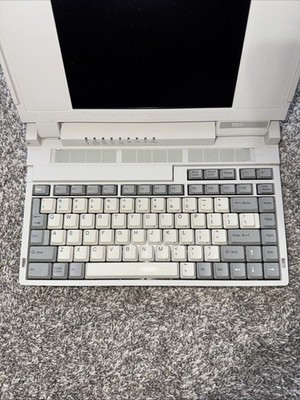 TOSHIBA イーコア30個　LDG10N-D/G95 未使用未開封 TOSHIBA T2000 SXe Vintage PC Laptop Untested No Charger Unknown
