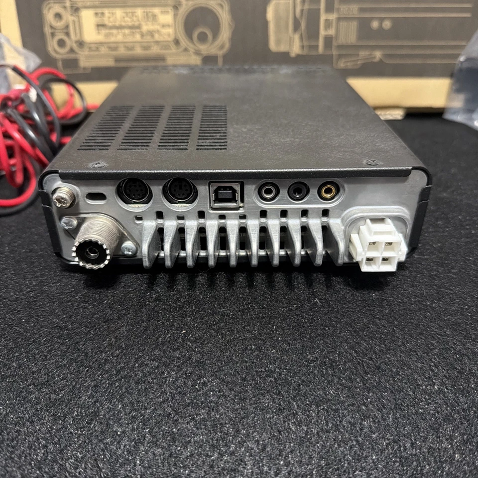 Yaesu FT-891 HF/6m 100W Transceiver - Widebanded for 11m and 60m coverage - Image 3 of 4