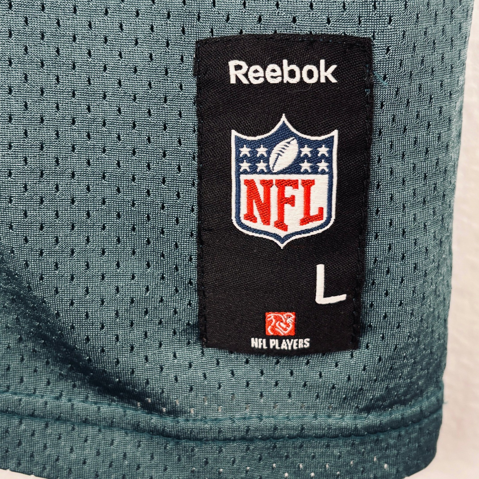 Reebok NFL Philadelphia Eagles Michael Vick #7 Jersey Youth L 14-16 Green thumbnail 3