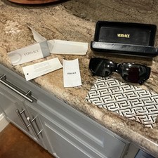 Gianni Versace Rare Y2K MEDUSA BLACK SUNGLASSES paperwork