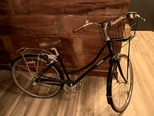 Gently Used Linus Dutchi 3i 3 Speed 18" Black Bicycle