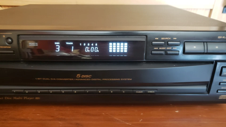 Vintage TEAC PD-D2500 5 Disc CD Changer Working Great Condition - Image 3 of 4