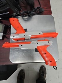 TWO Original 1985 Nintendo NES Zapper Duck Hunt Gun Authentic NES-005 OEM