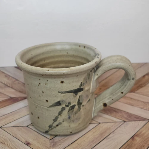 Handmade Cold Mountain Pottery Cream Leaves Coffee Mug Billing, Montana USA 