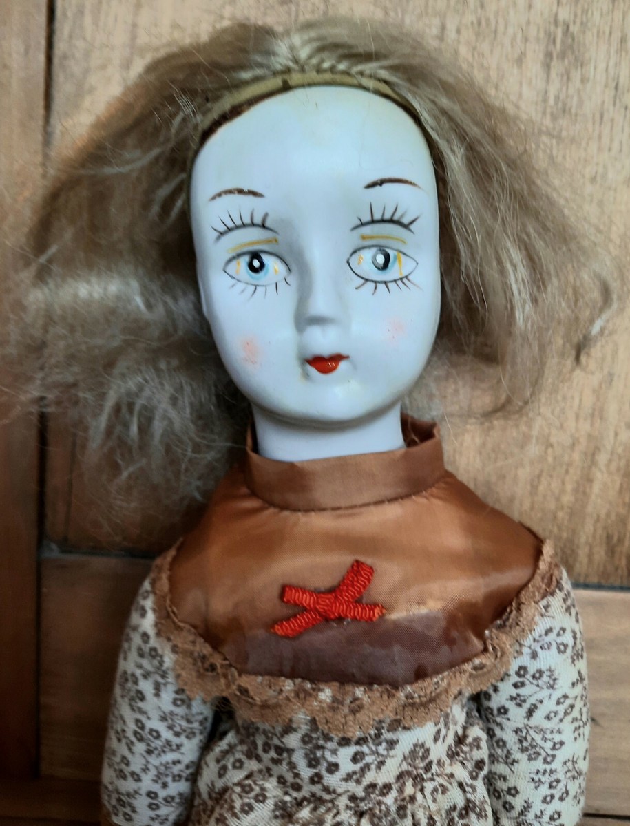 Vntg Antique Creepy Horror Porcelain Doll, Dead Stare Eyes, 18