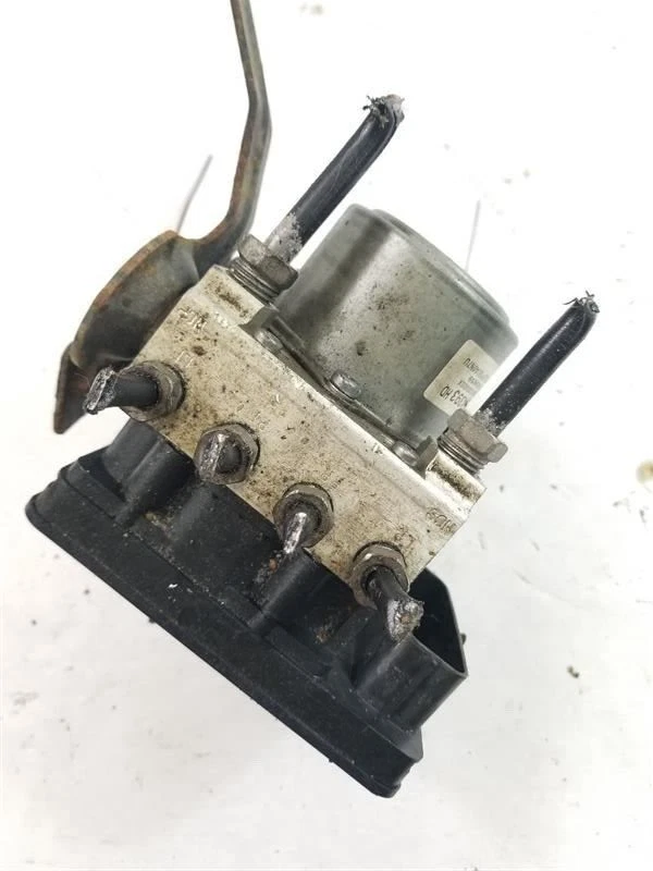 2018-2019 GMC SIERRA DENALI 2500 HD Anti-Lock Brake Pump Assembly GENUINE OEM - Image 4 of 4