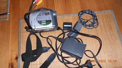 Hitachi DVD-CAM DZ-MV780E