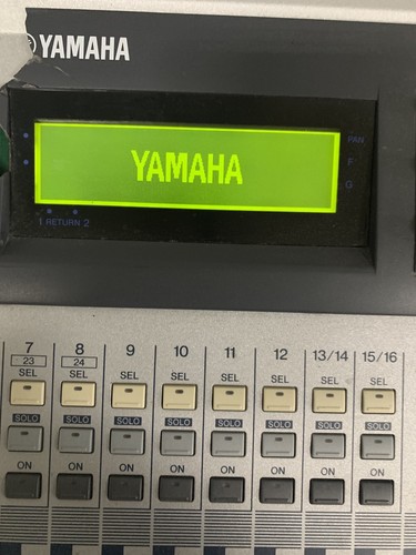 YAMAHA Mixer 01V Digital Mixing Console - Picture 5 of 6