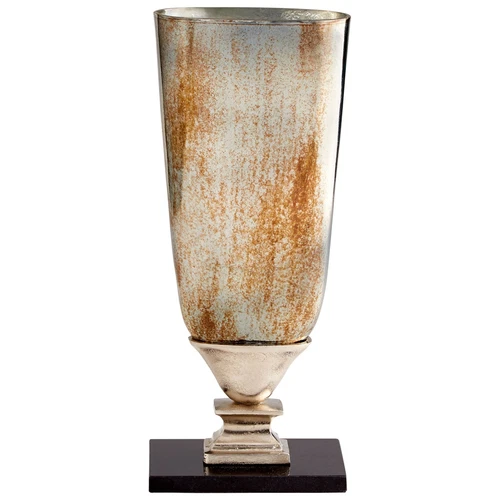 Small Chalice Vase - Picture 1 of 1