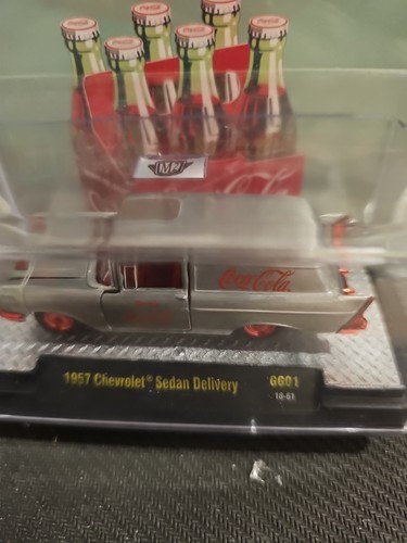 GG01 M2 MACHINES Cherry Coke 1957 Chevrolet Station Wagon Gasser \SUPER CHASE - Picture 2 of 11