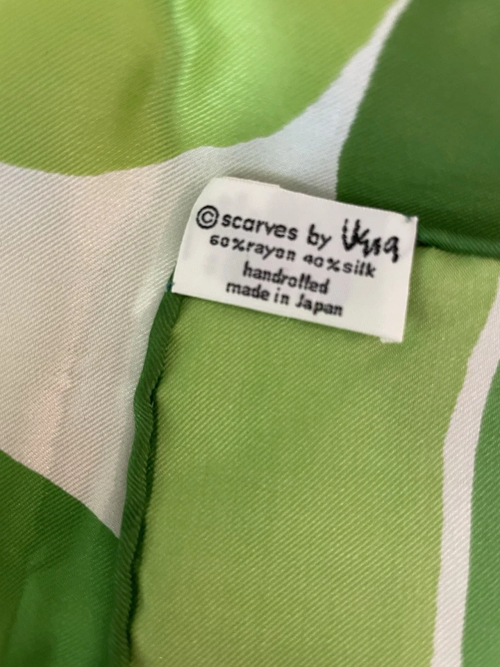 Bufanda vintage Vera Neumann verde remolino - enrollada a mano, Md en Japón MCM Foto 3 de 4