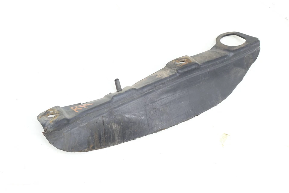 BMW 328I XDRIVE E90 LCI 2009-2012 - Guardabarros delantero derecho forro presión LIP Foto 3 de 4