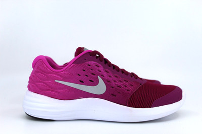 Nike LunarStelos Running Sneaker UK 3,5 Dynamic Berry Silver 844974-500 Schuhe