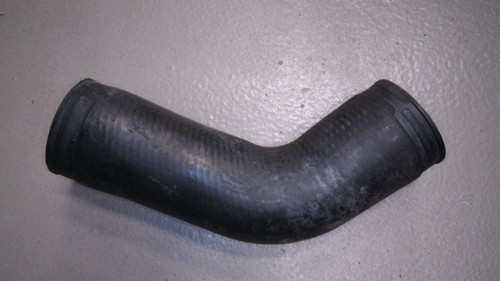 Ladeluftschlauch AN Ladeluftkühler 6Q0145834 VW Polo 1.4 TDI Bj 2006 9 N 2506941