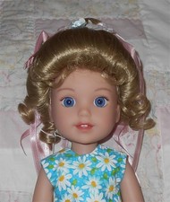 WEE 3 "LOVE ME" SIZE 8-9.5 BLONDE Poofy Bun  Tendrils Floral Head Band NWT
