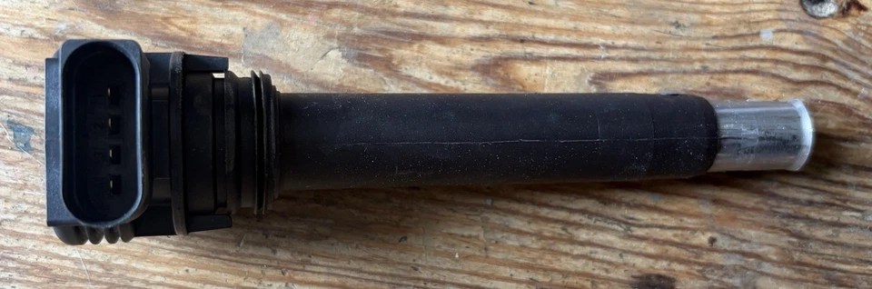 Bosch Ignition Coil Audi A3 A4 A5 A6 Q3 TT Quattro VW Beetle Golf GTI Jetta - Image 4 of 4