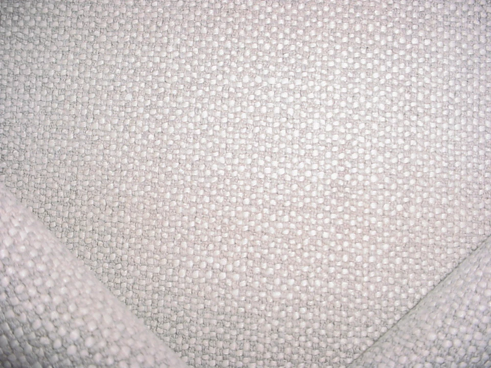 7Y Brunschwig et Fils BF10672 Lords Linen Silver Weave Upholstery Fabric - Image 2 of 4