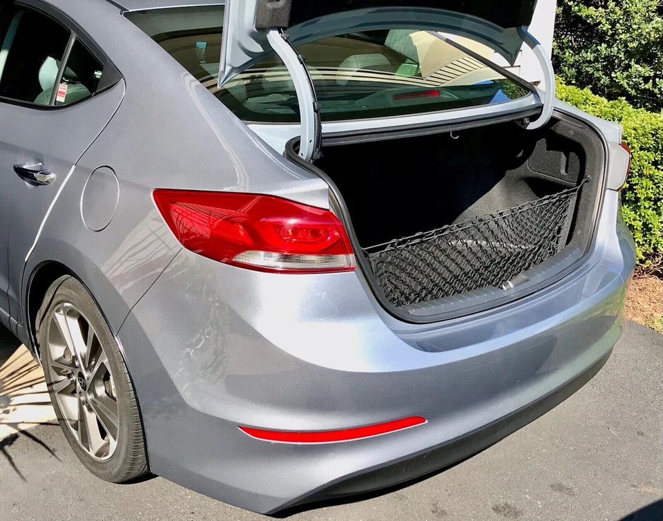 Red de carga organizadora de malla estilo sobre maletero trasero para HYUNDAI ELANTRA 2017-2024 Foto 3 de 4