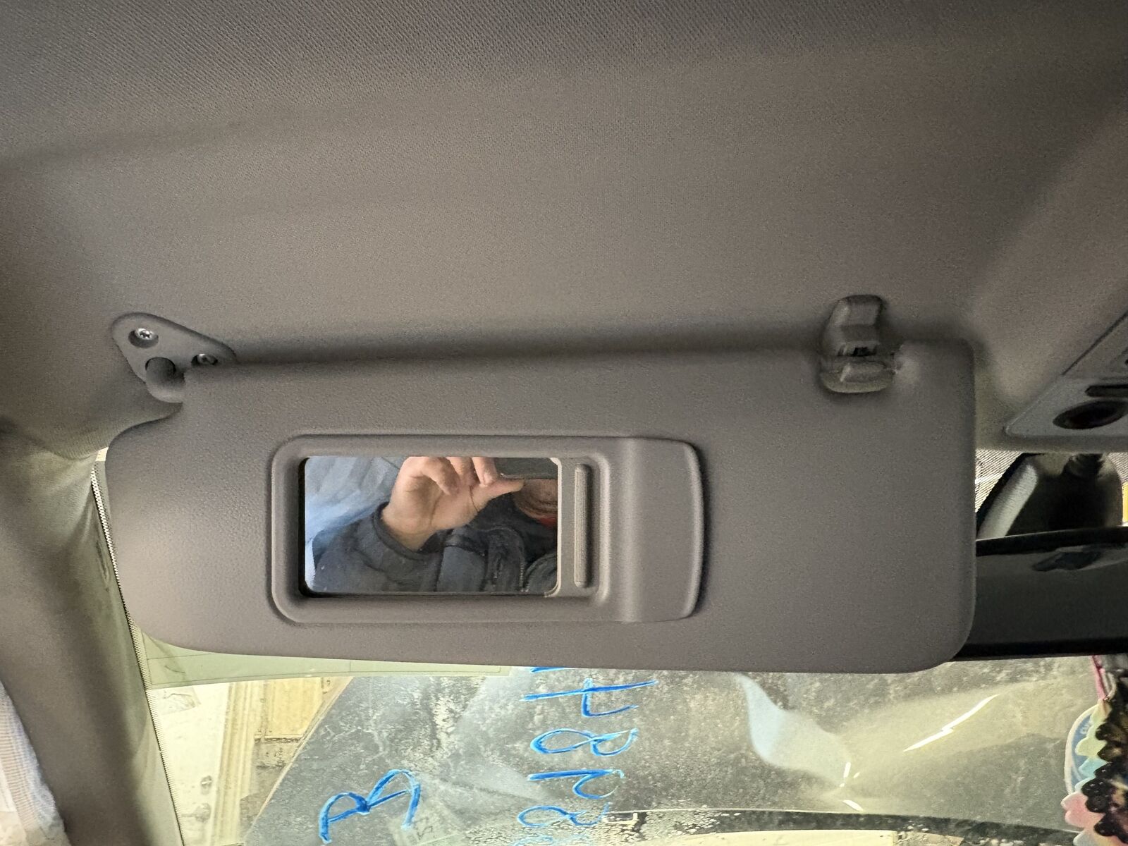 Picture 19 of 24