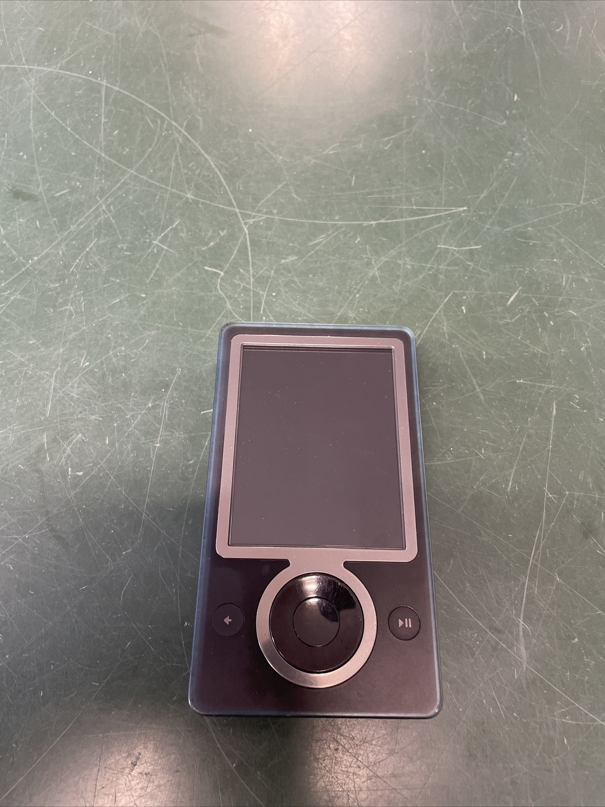 Microsoft Zune 30GB Black MP3 Player Model 1089 UNTESTED As Is Parts