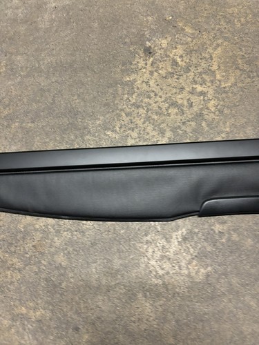 Toyota Highlander Cargo Cover, Sun Shade , Tonneau Cover 2020+ - Picture 4 of 14