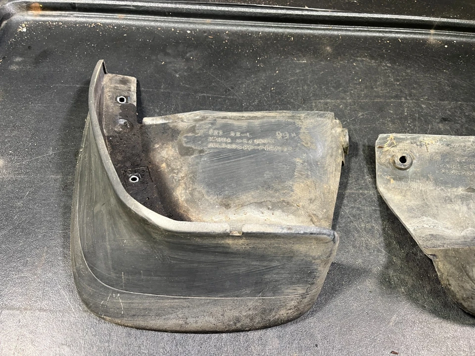 Acura RL 1999-04 Par de protectores contra salpicaduras de barro trasero izquierdo derecho conductor pasajero Foto 3 de 4