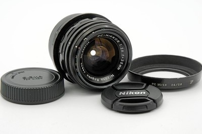 Nikon PC Nikkor 2,8/35 ,  gebraucht aber  gut erhalten