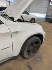 Used Front Right Fender fits: 2011 Bmw X6 w/headlamp washers Front Right Grade A