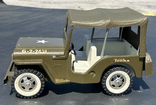 Vintage 1960s Tonka US Army Jeep GR 2-2431 Pressed Steel