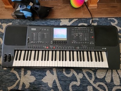 Yamaha PSR-6000 Professional 61-Key Arranger Workstation Keyboard