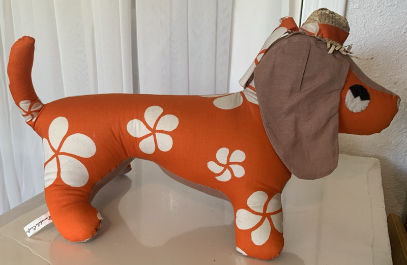 Vintage Lanakila Crafts Hawaiian 15" Dachshund Stuffed Dog Straw Hat