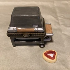 Midwest of Cannon Falls Cooking Grill with Steak Trinket Box
