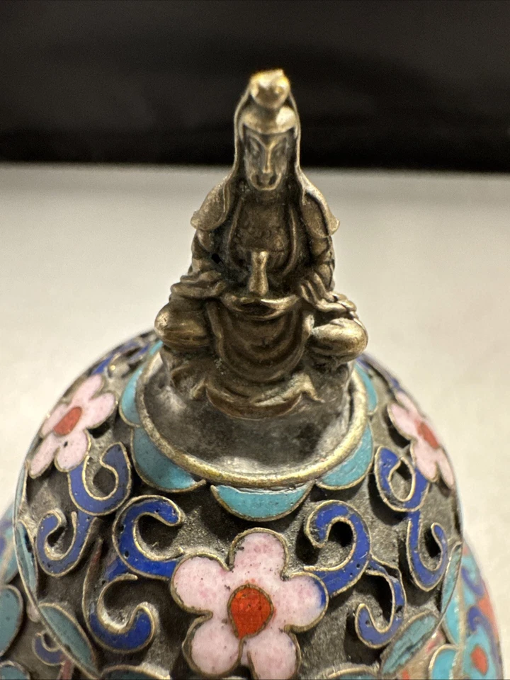 Urna azul cloisonne china con motivo floral decorativo y estatua de Guan Yin (2) Foto 2 de 4