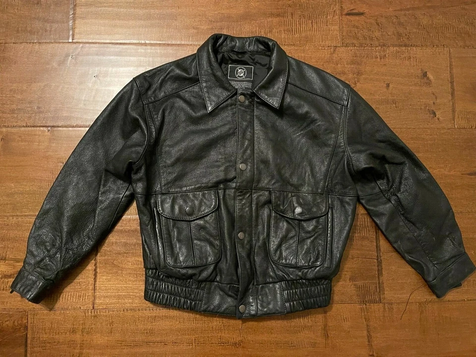 Abrigo Chaqueta De Cuero De Colección Batman La Serie Animada DC Comics - Jóvenes Niños L Foto 3 de 4