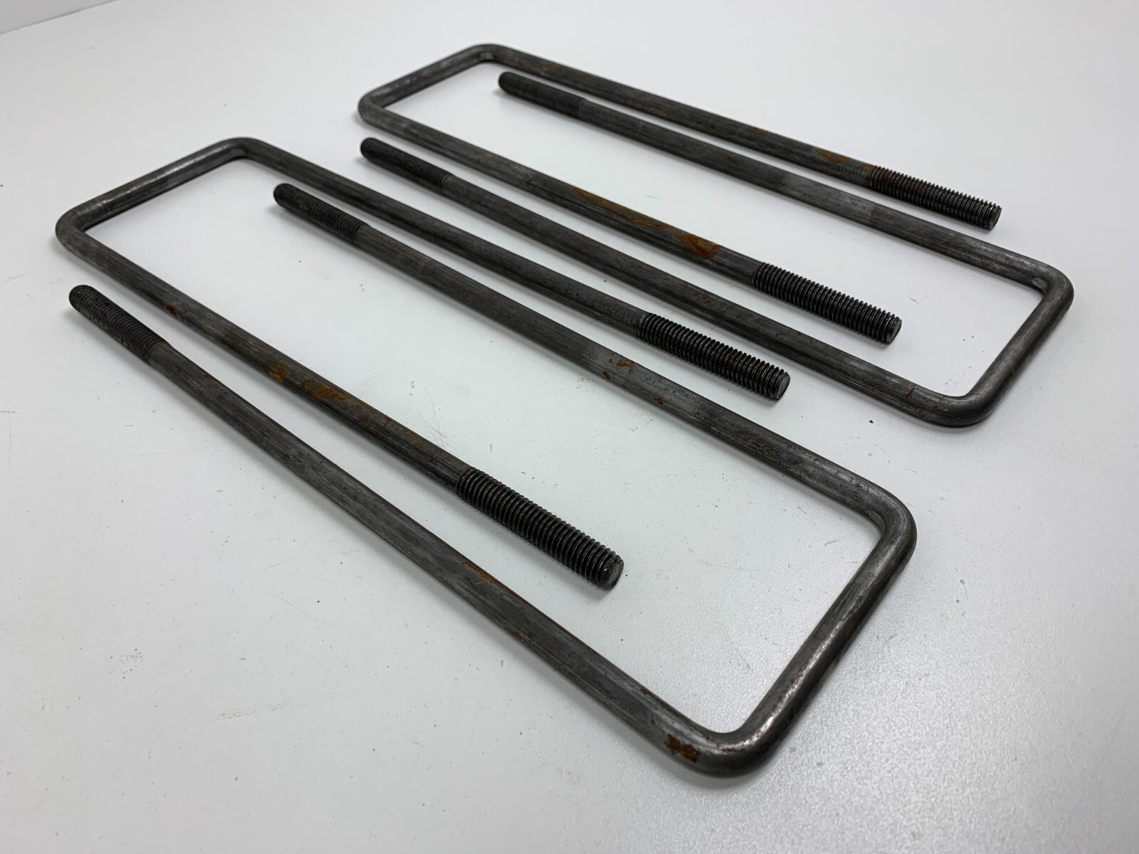 4 PACK Open Box Genuine International 4651008 U-Bolt Spring Suspension ...