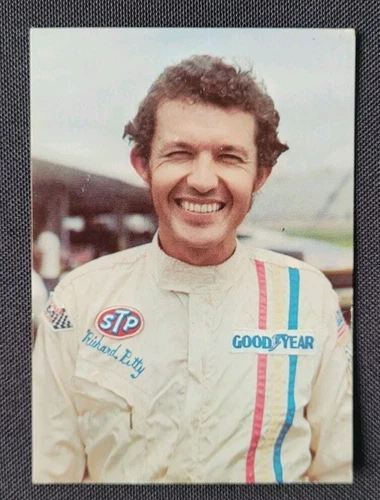 1972 STP Corporation Richard Petty NASCAR Rookie Card 