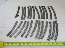 LOT 24 PIECES N SCALE GAUGE RAILROAD TRAIN TRACK VARIOUS CURVES PARTS LAYOUT 