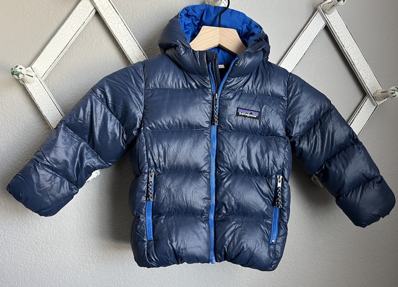 Patagonia Baby Toddler 3T Hi-Loft Down Sweater Hoody Puffer Jacket - Navy Blue